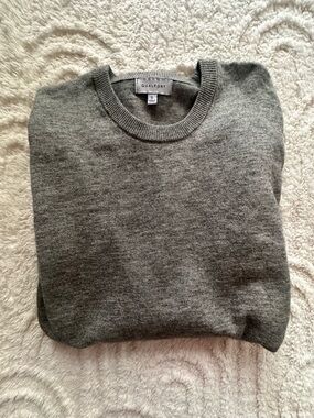 Men's Heather Gray Crewneck Sweater